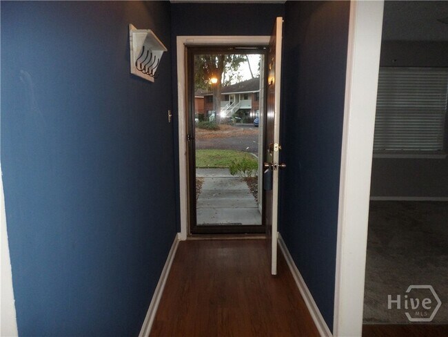 Foto del edificio - 29 Colony Park Dr