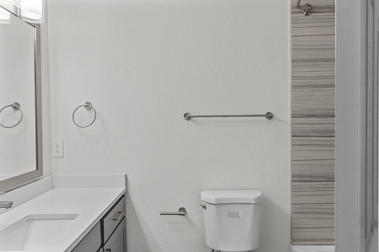 Retreat on Lake Lynn Apartments 3230 Stream Side Rd Raleigh, NC