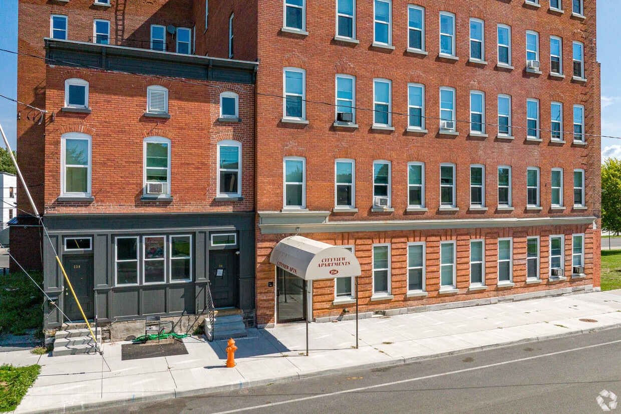 Primary Photo - City View Apartments