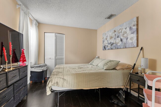 Foto del edificio - 5359 Buckhead Cir