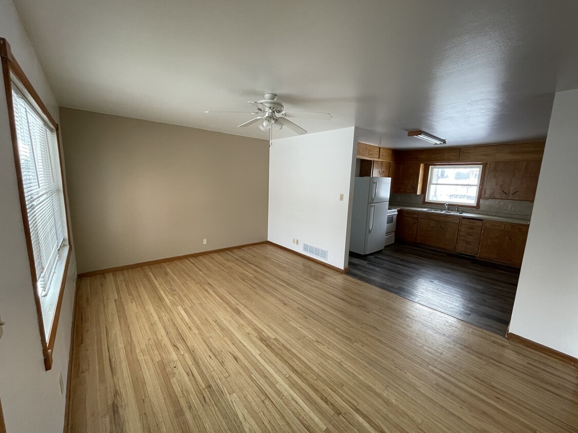 1220 N 19th St Unit 1, Bismarck, ND 58501 - Apartments in Bismarck, ND ...