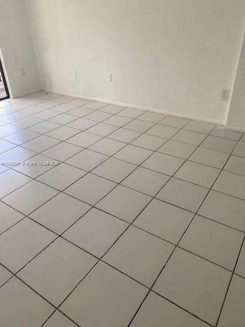 Foto del edificio - 8309 SW 142nd Ave