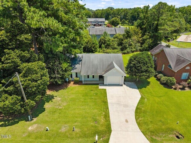 Foto del edificio - 450 Main St