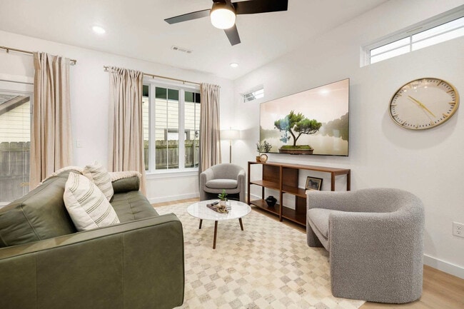 Foto del edificio - 738 N 5th St