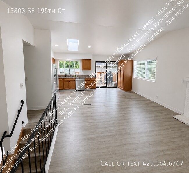 Foto del edificio - 13803 SE 195th Ct