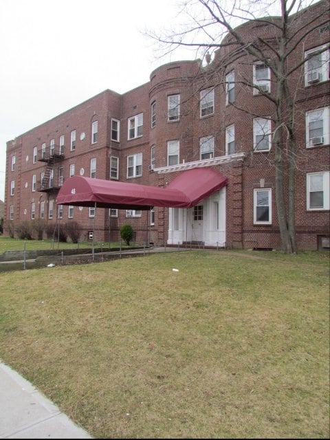 48 S Long Beach Ave Apartments - 48 South Long Beach Avenue
