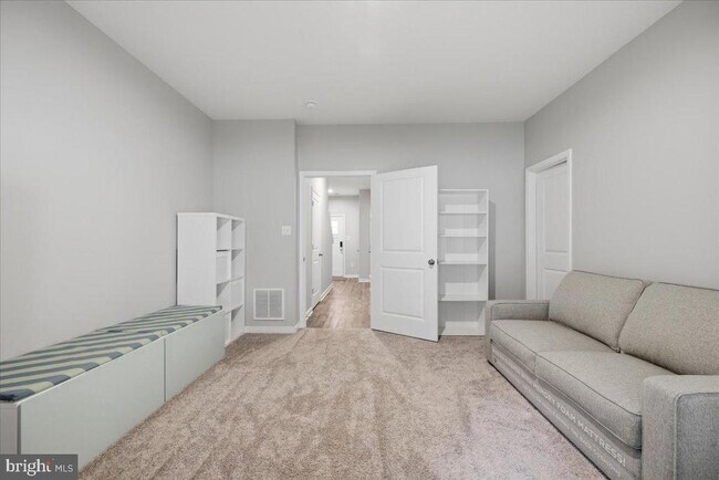 Foto del edificio - 12260 Haydon Pl