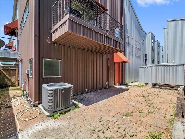 Foto del edificio - 2605 Calumet St