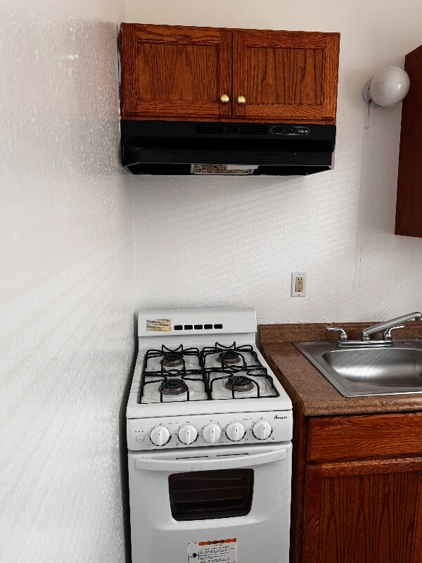 Foto del edificio - 8557 Juniper Ave