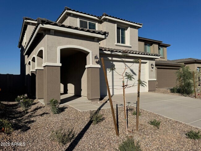 Foto del edificio - 17566 W San Juan Ave