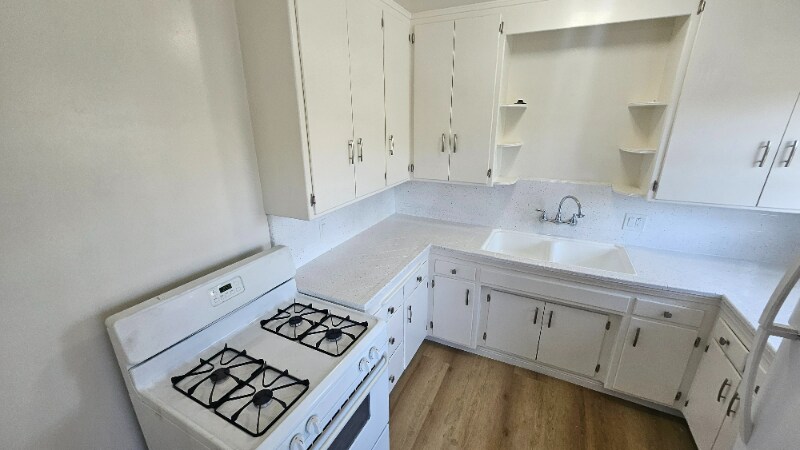 Foto principal - 2985 San Marino St