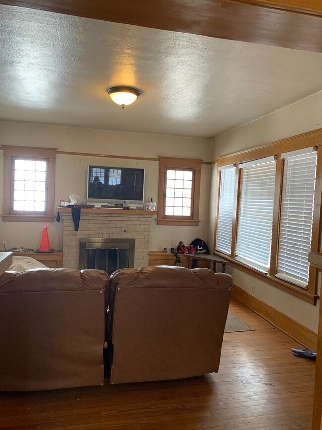 Foto del edificio - PRE-LEASING FOR JUNE