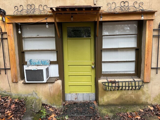 Foto del edificio - 2713 Vineville Ave