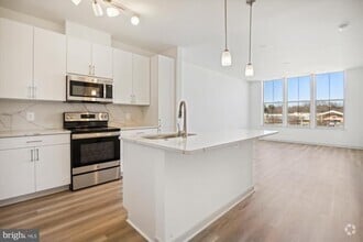 Building Photo - 10755 Fairgrounds Dr