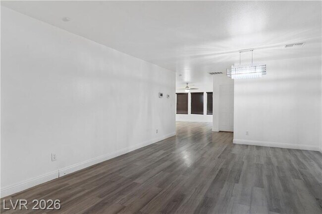 Building Photo - Beautiful North Las Vegas