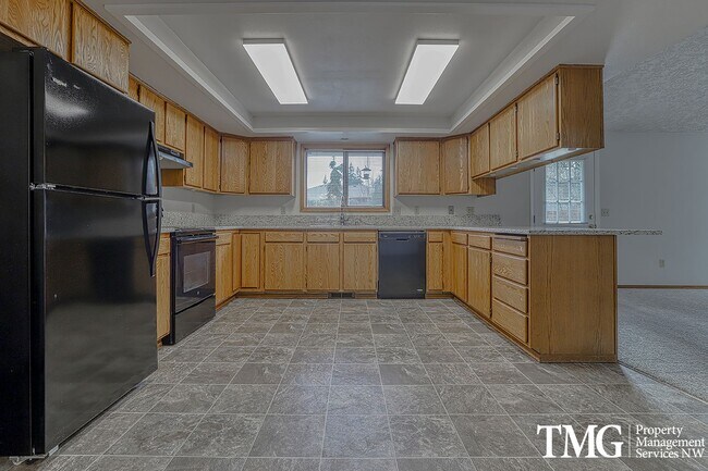 Foto del edificio - Great Location! 3 Bed/2 Bath Ranch Style H...