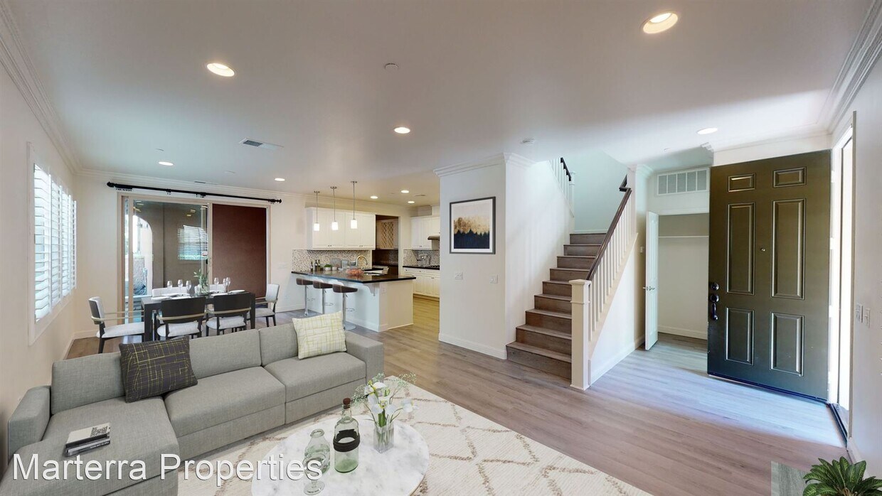 3 br, 2.5 bath House 32 Canoe House Rental in Irvine, CA