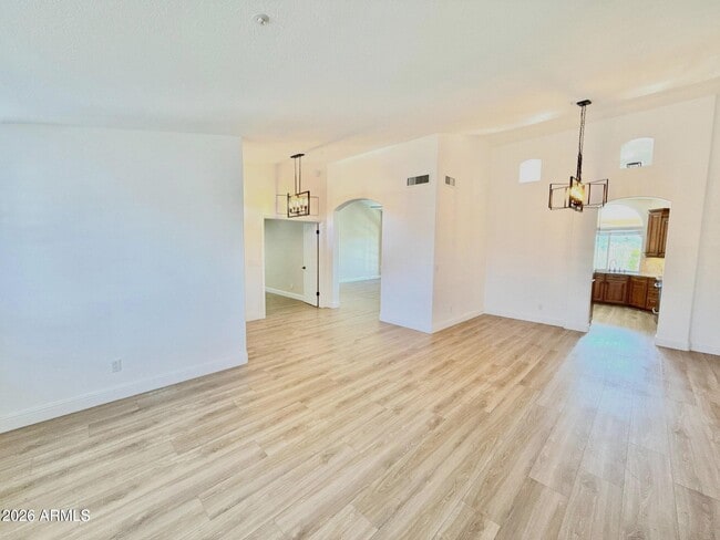 Foto del edificio - 18765 N 93rd St