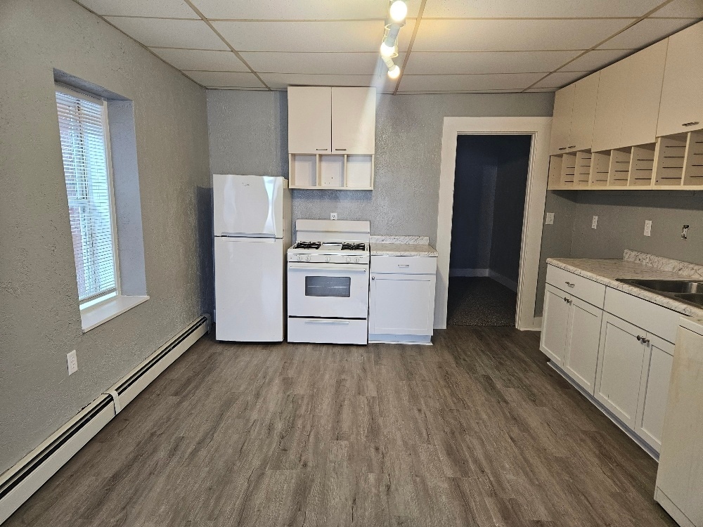 Primary Photo - 111 W Washington St