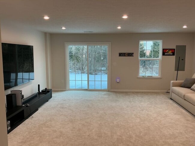 Foto del edificio - 836 Blackcomb Dr