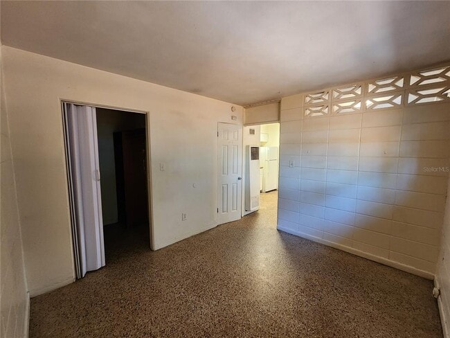 Foto del edificio - 1933 NW 4th Ave