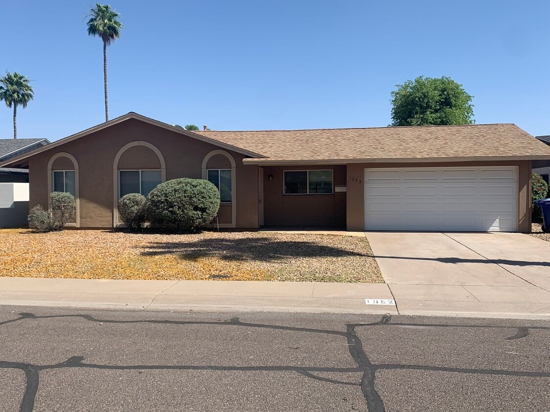 Great 3 bedroom 2 bath home - Great 3 bedroom 2 bath home