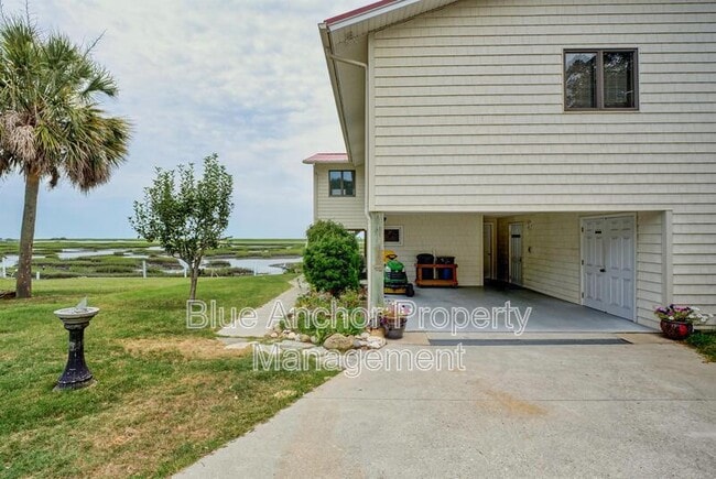 Foto del edificio - 337 Dogwood Ln E