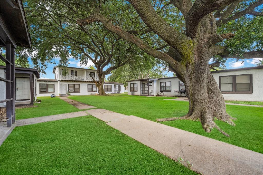 800 3rd St N Unit 48, Texas City, TX 77590 Room for Rent in Texas