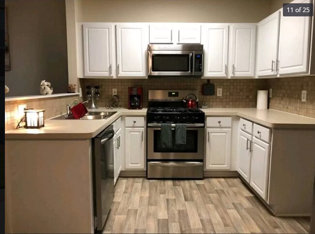 Building Photo - 3264 Mill Springs Cir NE