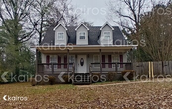 Building Photo - 516 22nd Ln NE