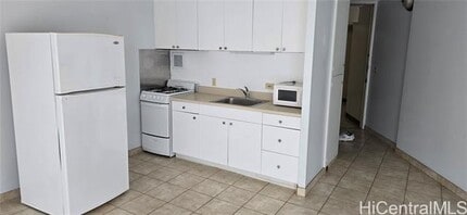 Building Photo - 750 Amana St Building Photo - 750 Amana St