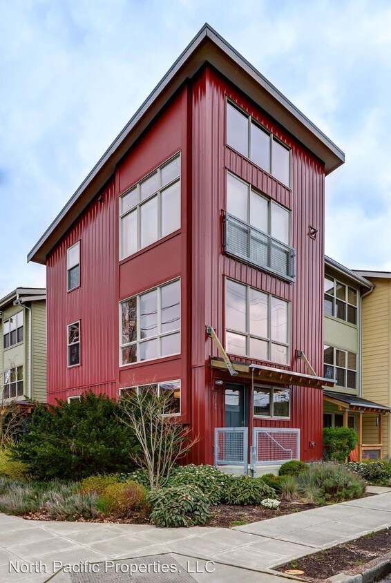 Foto principal - 1730 SW Barton St