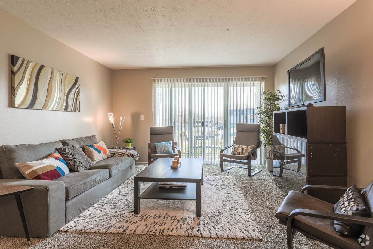 OAKWOOD APARTMENTS Apartments in Dayton, OH