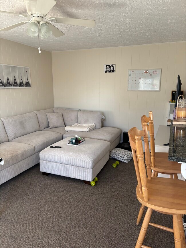 Foto del edificio - 208 Buena Vista Ave