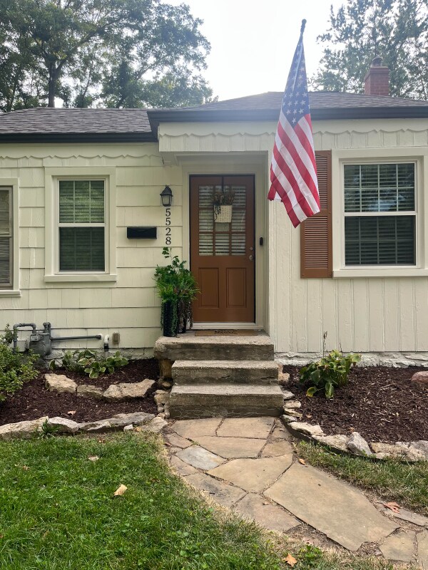 Foto del edificio - 5528 Glenwood St