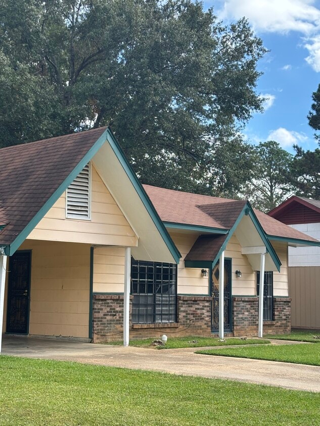 Photo - 622 Lake Glen Pl (Jackson, MS)