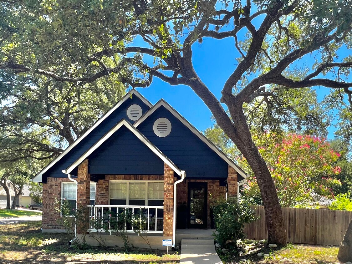 Foto principal - 1410 Moss Creek Dr
