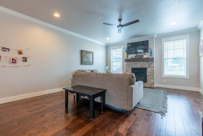 Foto del edificio - 12179 W Evely Pnes Ln