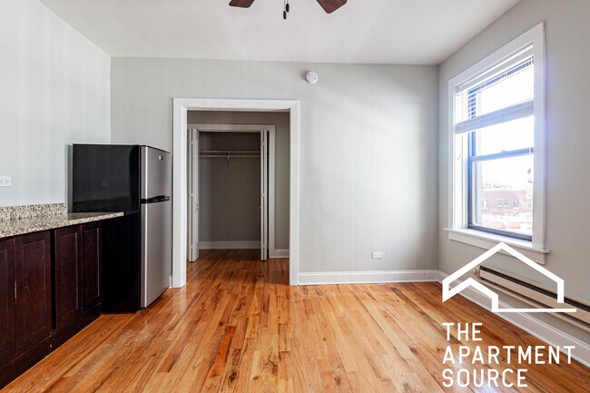 Foto del edificio - 618 W Patterson Ave