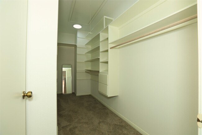 Foto del edificio - 107 Manor Pl