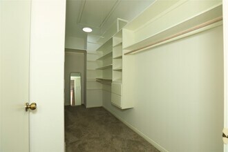 Building Photo - 107 Manor Pl