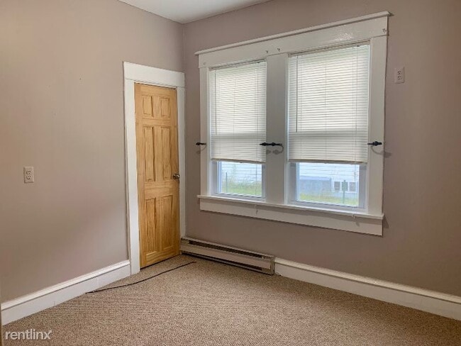 Building Photo - 3 br, 2 bath House - 12 Broadway, Loch She...