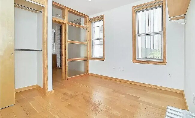 Foto del edificio - 75 Baxter St