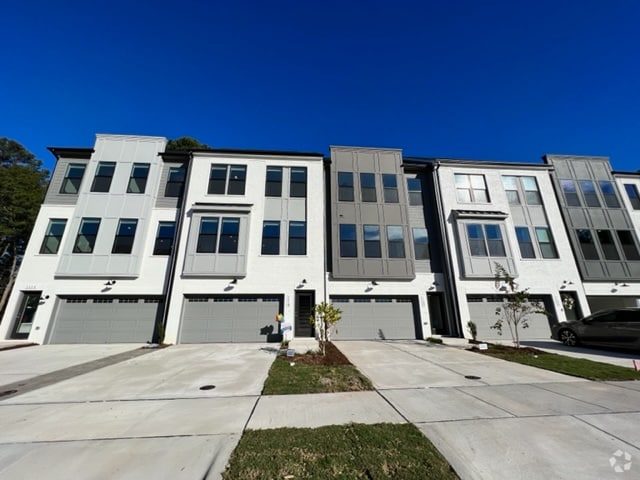 Building Photo - Room in Townhome on Kiernan Grove Ln