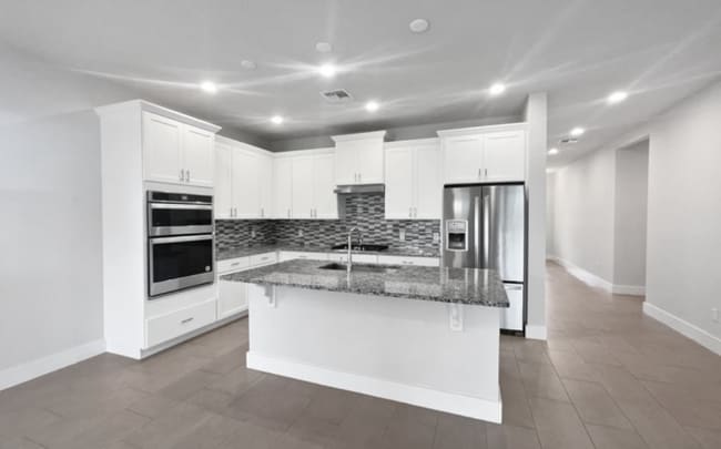 Building Photo - 2514 Park Ridge St