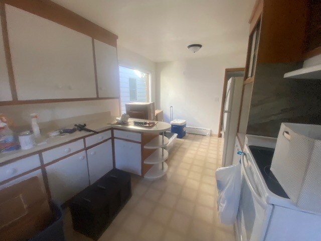 Foto del edificio - 726 Fayal Rd