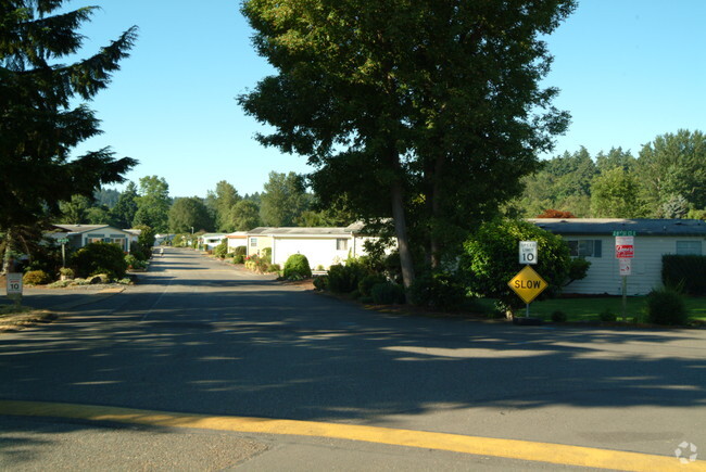 Building Photo - Tacoma Country Estates