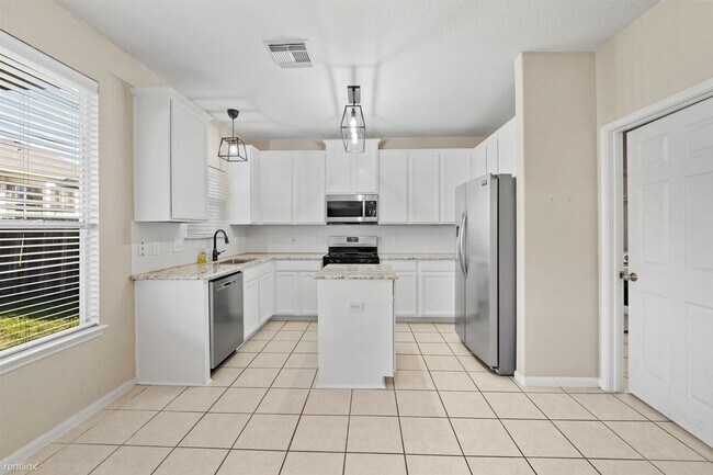 Foto del edificio - 3 br, 2.5 bath House - 26430 Richwood Oaks...