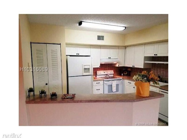 Foto del edificio - 3640 N 56th Ave