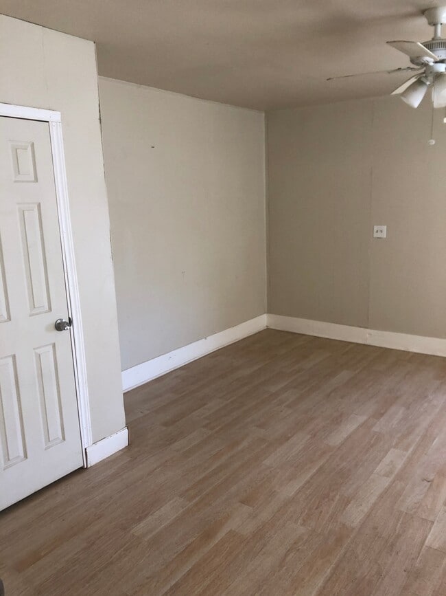 Foto del edificio - 1708 Avenue N